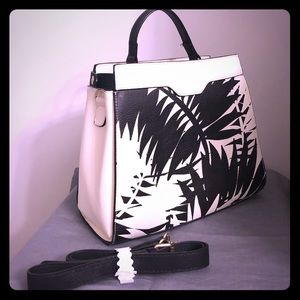 Charming Charlie handbag